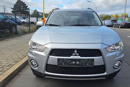 Mitsubishi Outlander 219.361 km 4.499 € Berlin 13597