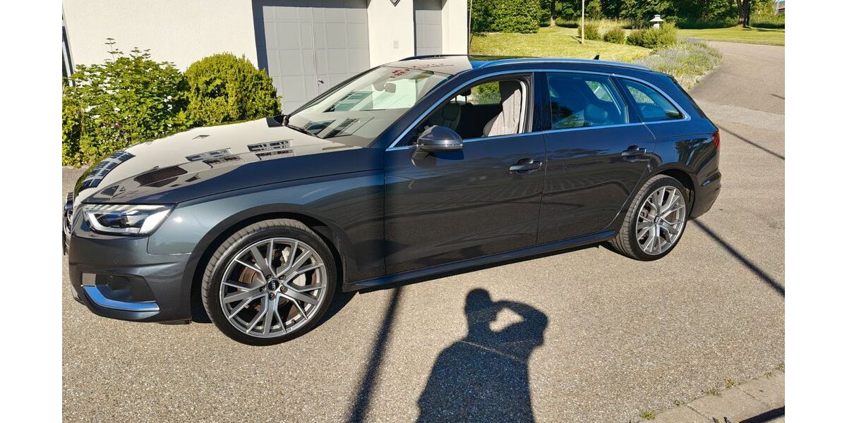 Audi A4 61.400 km 28.400 &euro; Train 93358