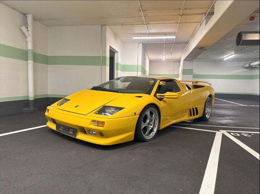 Lamborghini Diablo 57.889 km 549.900 € Köln 50859