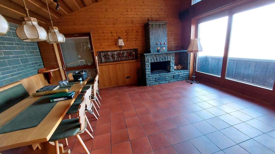 Einfamilienhaus Hammelburg - 5 Zimmer, 165 m&sup2;, 220.000&euro; | Angebot:26701884
