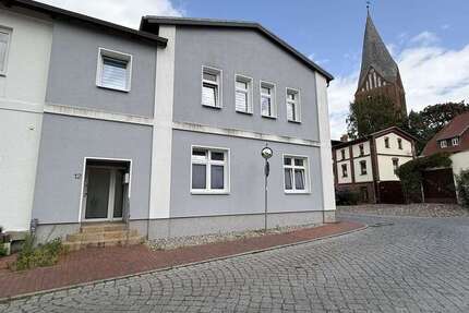 Haus Neubukow - 8 Zimmer, 220 m&sup2;, 350.000&euro; | Angebot:22098865
