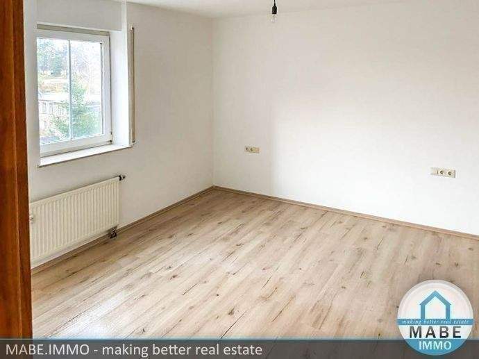 Etagenwohnung Limbach-Oberfrohna Oberfrohna - 2 Zimmer, 60 m&sup2;, 330&euro; | Angebot:26343914