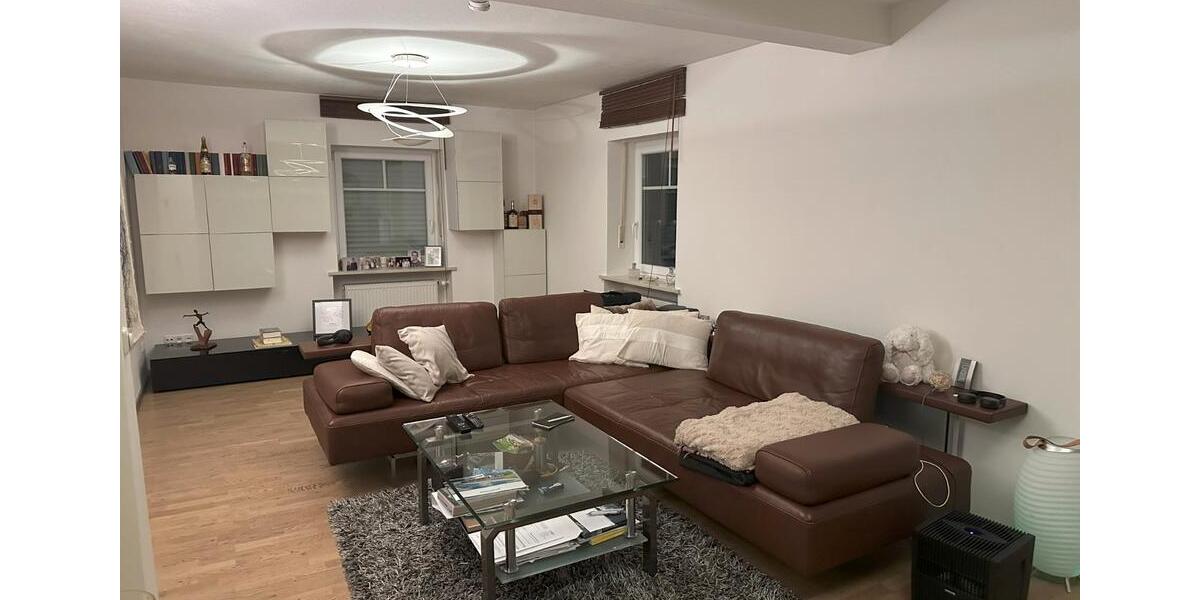 Einfamilienhaus Osterhofen - 6 Zimmer, 175 m&sup2;, 1.500&euro; | Angebot:26326552