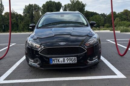 Ford Focus 71.819 km 9.500 &euro; Hattersheim 65795