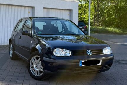 VW Golf 116.000 km 2.700 &euro; Groß-Gerau 64521