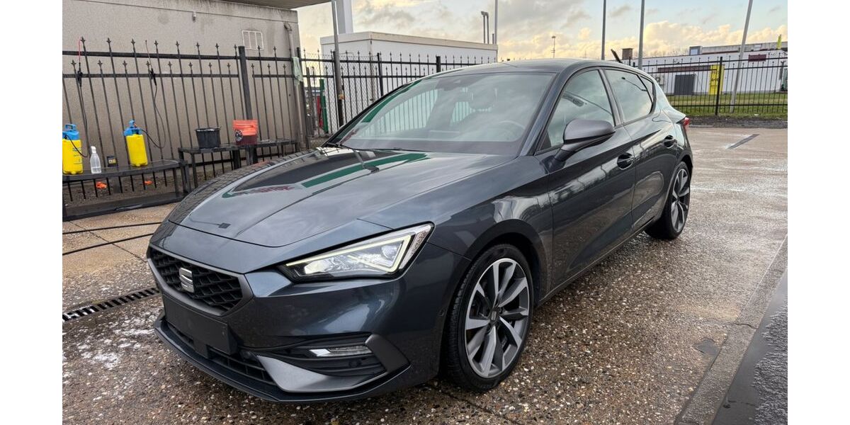 Seat Leon 176.000 km 16.499 &euro; Euskirchen 53879