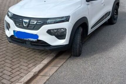 Dacia Spring 42.000 km 9.600 &euro; Lichtenfels 96215