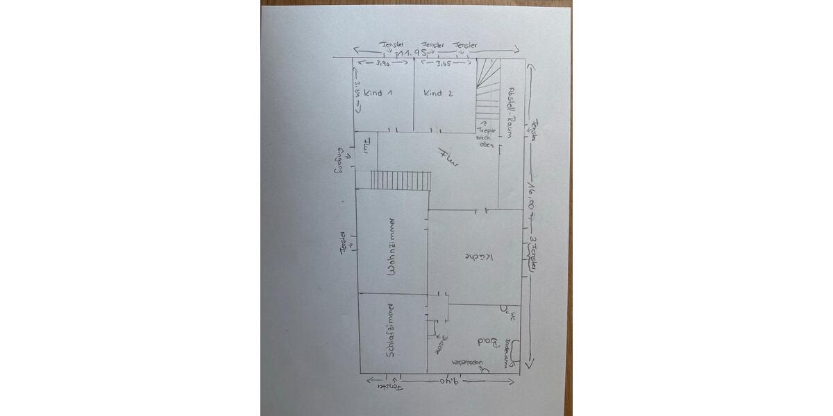 Dachgeschoßwohnung Adelheidsdorf - 4 Zimmer, 100 m&sup2;, 650&euro; | Angebot:26531170