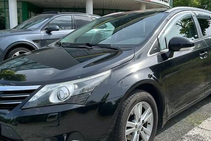 Toyota Avensis 236.000 km 3.999 &euro; Leipzig 04347