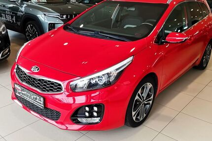 Kia ceed Sportswagon 86.000 km 9.945 &euro; Freiberg 09599