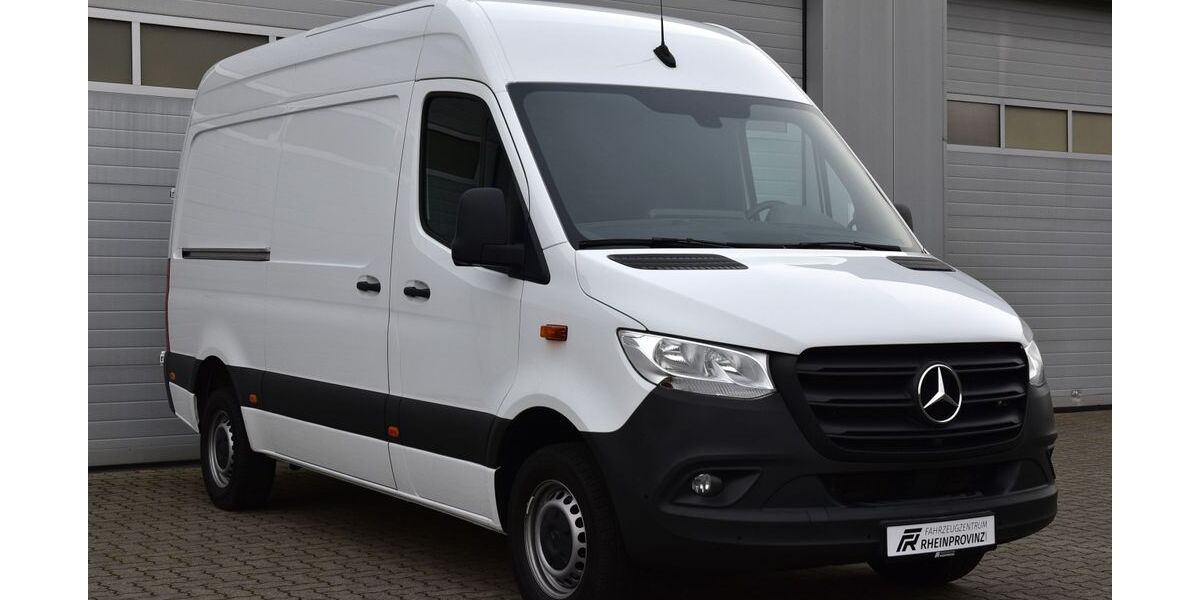 Mercedes-Benz Sprinter 29.107 km 39.899 &euro; Geldern 47608