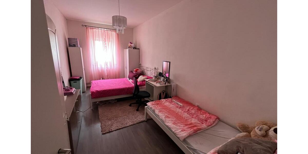 Einfamilienhaus Marktleuthen - 6 Zimmer, 170 m&sup2;, 950&euro; | Angebot:25355664