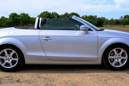 Audi TT 102.000 km 13.499 &euro; Frankfurt am Main 60528