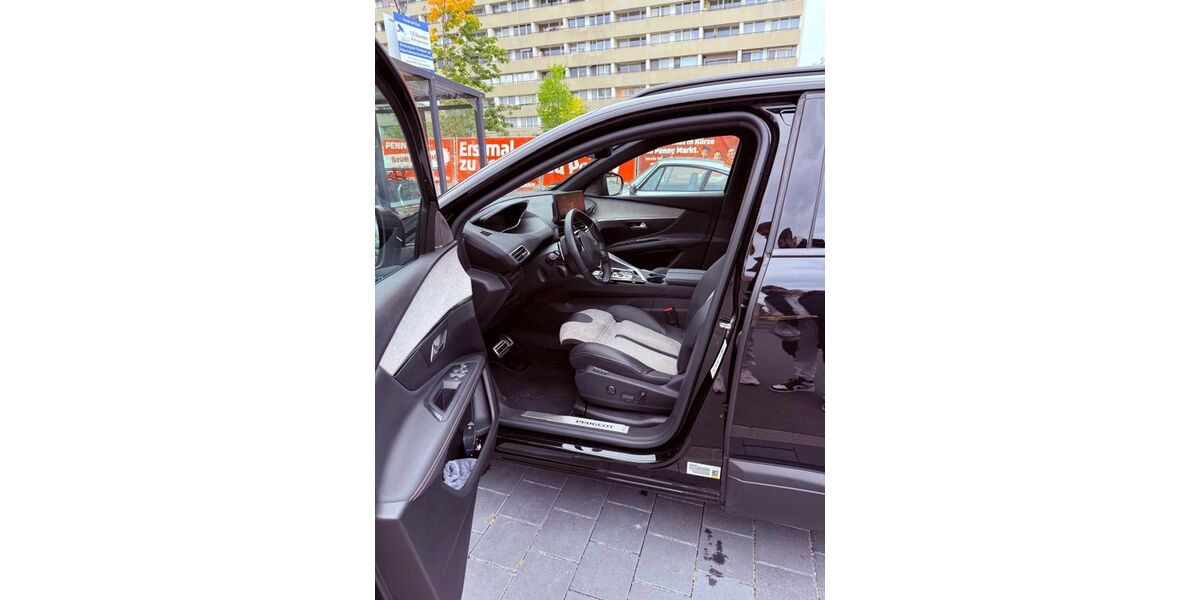 Peugeot 3008 56.000 km 23.800 &euro; Oberschleißheim 85764