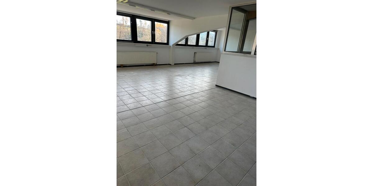 Einfamilienhaus Pleinfeld - 4 Zimmer, 200 m&sup2;, 1.400&euro; | Angebot:26693813