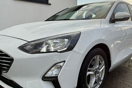 Ford Focus 92.813 km 12.499 &euro; Bielefeld 33659