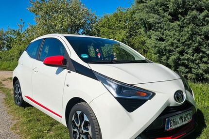 Toyota Aygo (X) 38.500 km 10.400 &euro; Ottersweier 77833