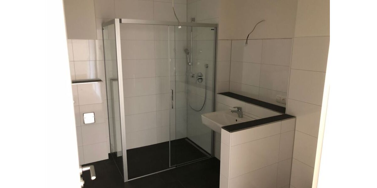 Provisionsfrei* 3-Raumwohnung mit Südbalkon und EBK in bester Lage inkl. 2 TG Plätze - 3- Wehrheim | Angebot:26348400