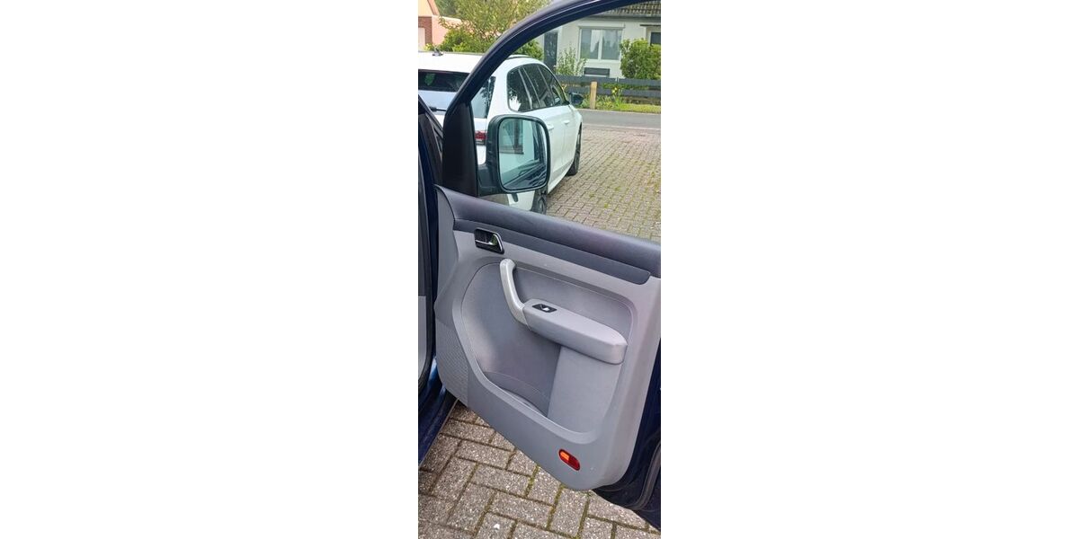 VW Caddy 237.500 km 4.200 &euro; Oldenburg 26129