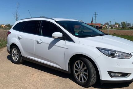 Ford Focus 222.000 km 5.400 &euro; Bellheim 76756