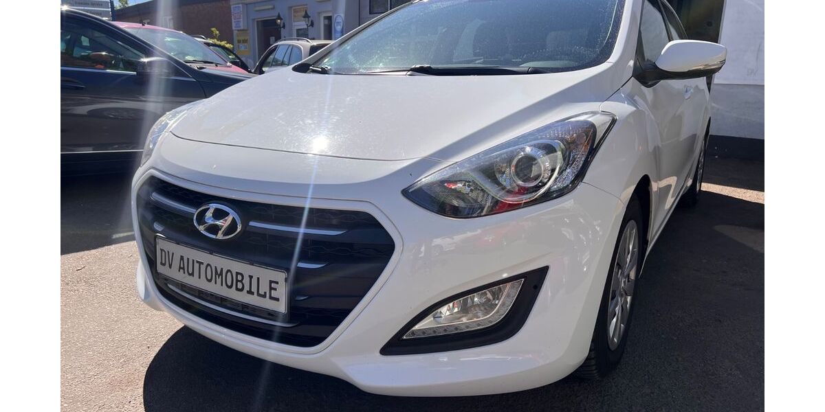 Hyundai i30 179.000 km 4.950 &euro; Lübeck 23560