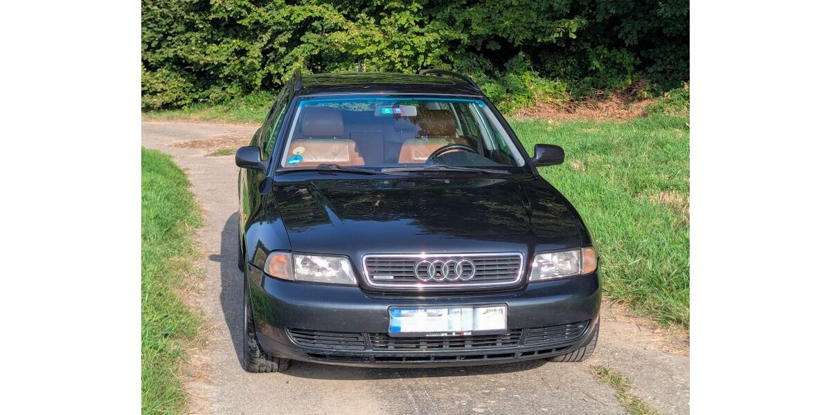 Audi A4 362.000 km 1.100 &euro; Bühl 77815