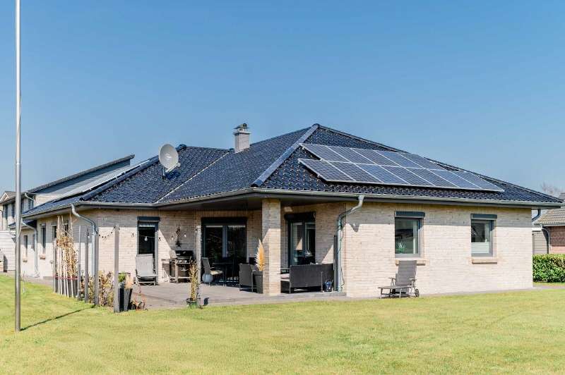 Einfamilienhaus Schafflund - 5 Zimmer, 157 m&sup2;, 640.000&euro; | Angebot:25153168