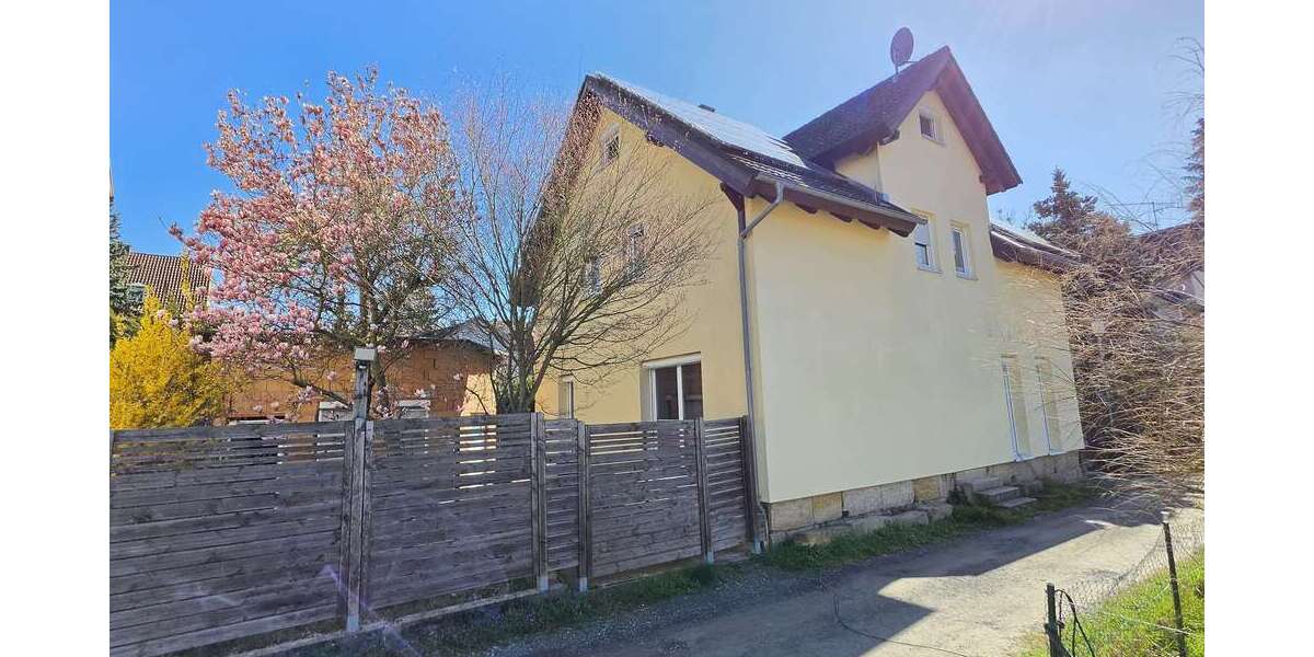 Einfamilienhaus Coburg - 5 Zimmer, 160 m&sup2;, 385.000&euro; | Angebot:26257008