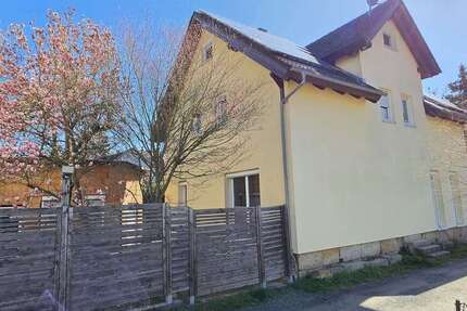 Haus Coburg - 5 Zimmer, 160 m&sup2;, 385.000&euro; | Angebot:26257008