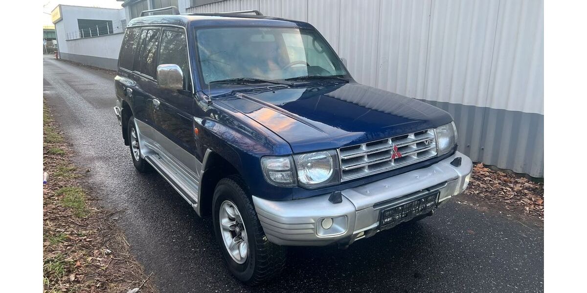 Mitsubishi Pajero 250.000 km 7.500 &euro; Frankfurt am Main 65933