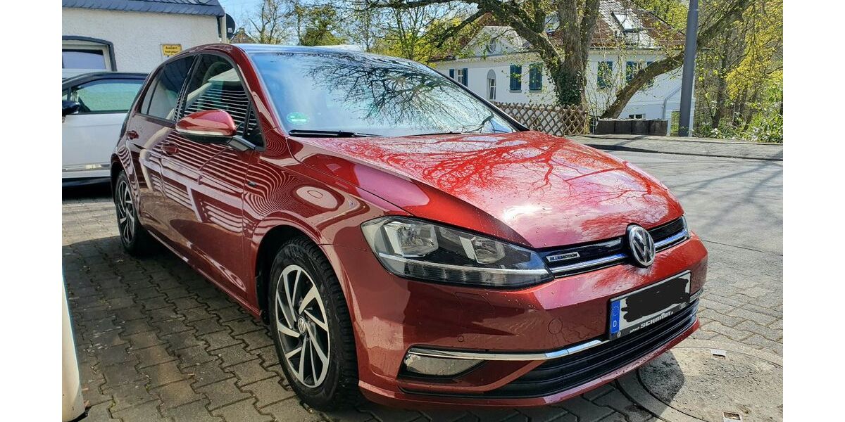 VW Golf 72.800 km 14.500 &euro; Siegen 57072