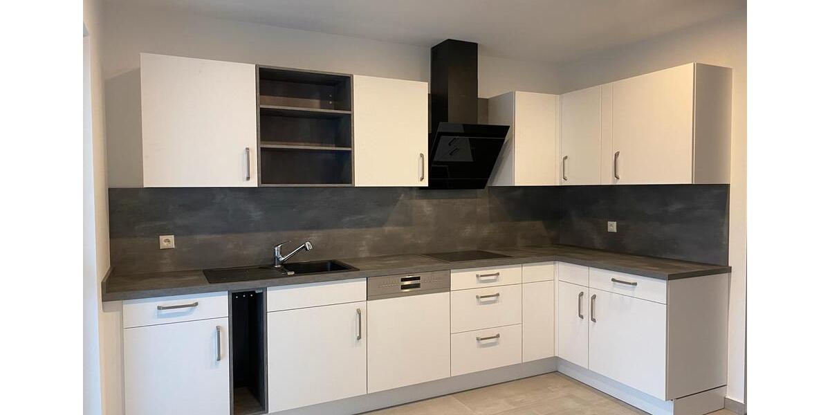 Einfamilienhaus Hohenroth - 5 Zimmer, 137 m&sup2;, 1.450&euro; | Angebot:26462337