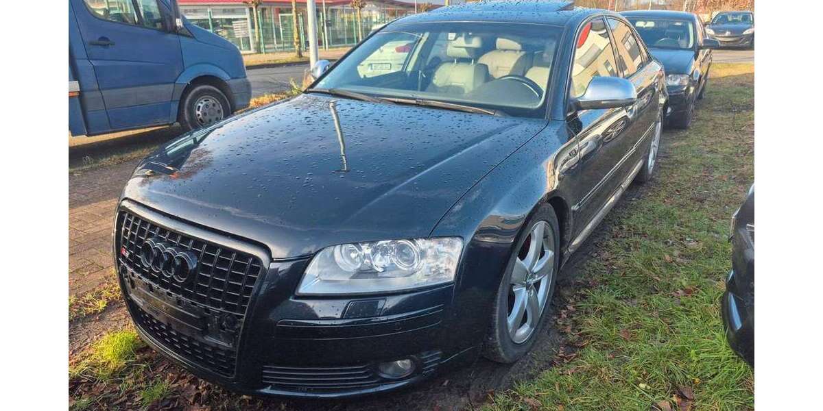 Audi A8 250.000 km 5.500 &euro; Achim 28832