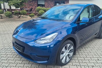Tesla Model Y 37.260 km 28.999 € Bornheim 53332