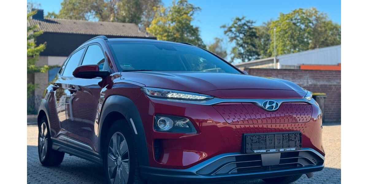 Hyundai KONA 37.408 km 14.699 &euro; Düren 52349