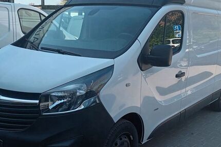 Opel Vivaro 173.200 km 8.990 &euro; Frankenthal/Studernheim 67227