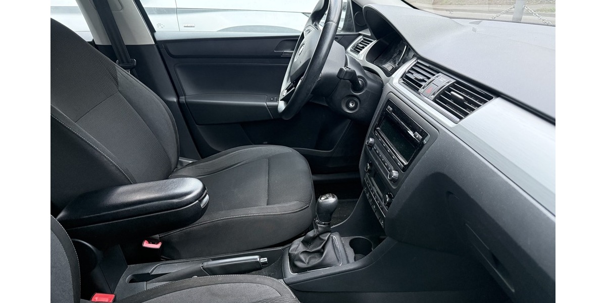 Skoda Rapid Spaceback Elegance 180.000 km 4.990 &euro; Koblenz 56070