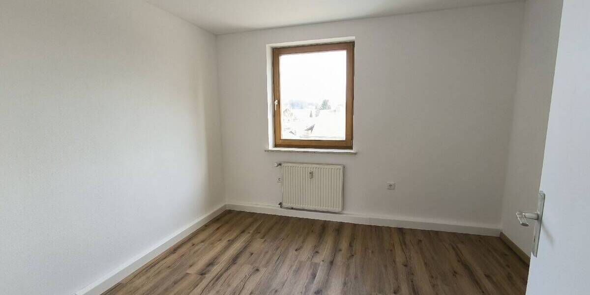 Etagenwohnung Regen - 4 Zimmer, 85 m&sup2;, 165.000&euro; | Angebot:25928310