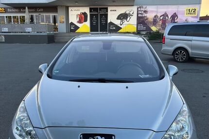 Peugeot 308 118.000 km 2.999 &euro; Friedrichshafen 88045