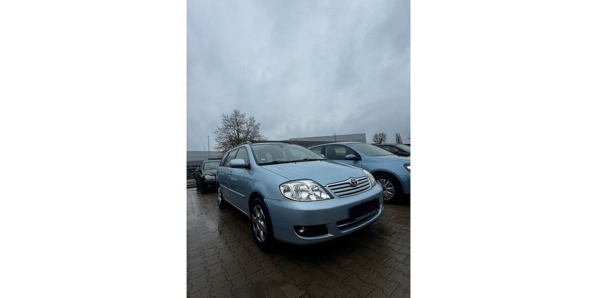 Toyota Corolla 186.000 km 4.300 &euro; Velten 16727