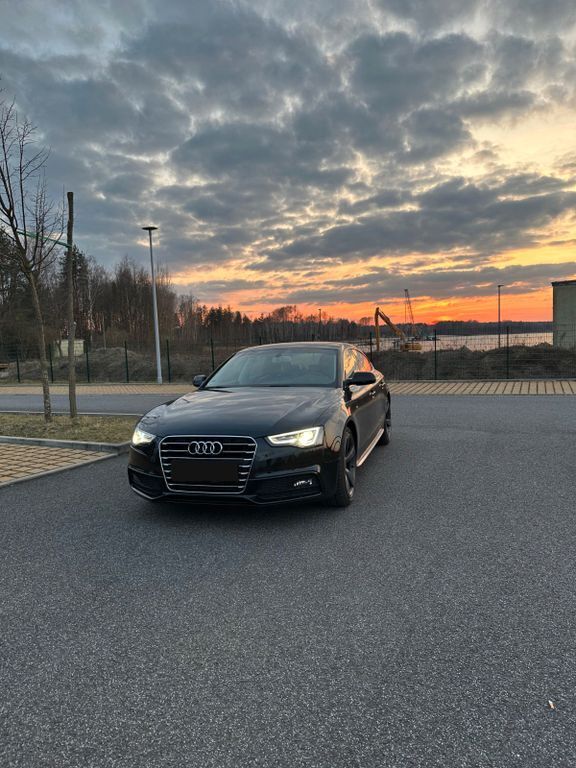 Audi A5 105.000 km 17.600 € Lohsa 02999