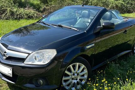 Opel Tigra 232.000 km 1.699 &euro; Karlsruhe 76189
