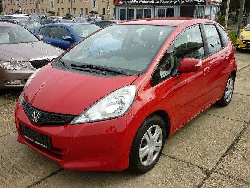 Honda Jazz 129.000 km 5.900 € Gera 07548