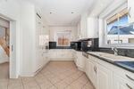 Einfamilienhaus Grünwald - 5 Zimmer, 160 m&sup2;, 4.700&euro; | Angebot:25987282