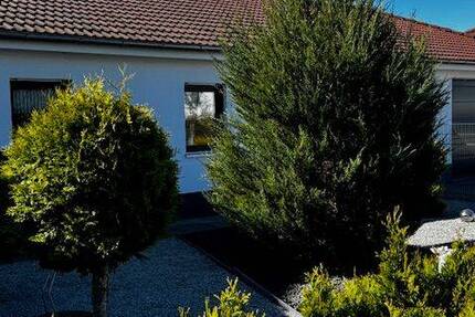 Haus Feuchtwangen - 4 Zimmer, 137 m&sup2;, 645.700&euro; | Angebot:26410195