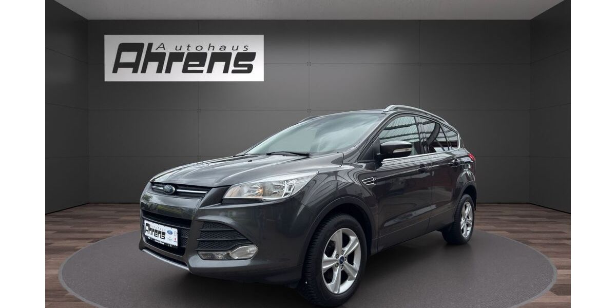Ford Kuga 105.693 km 9.890 &euro; Papenburg 26871
