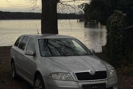 Skoda Octavia 179.000 km 3.500 € Berlin 12527
