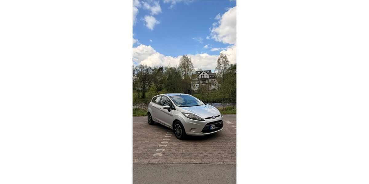 Ford Fiesta 265.344 km 1.950 &euro; Meschede 59872