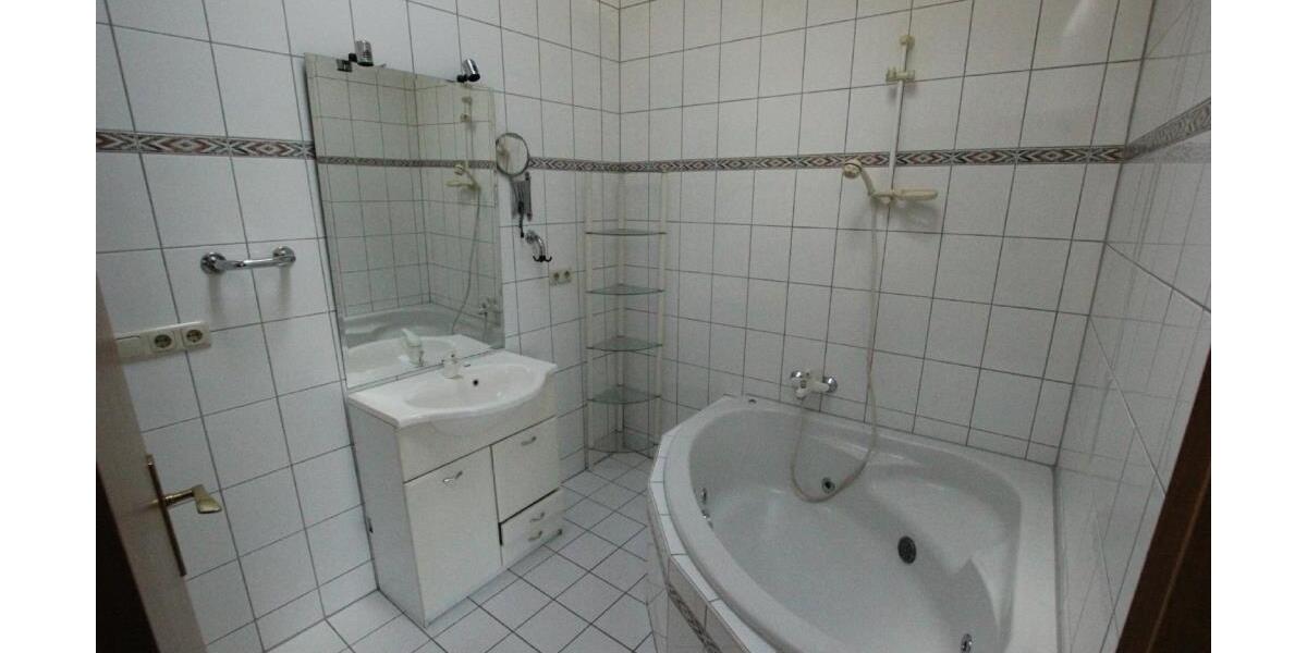 Kleines Hinterhaus auf 2 Etagen m. Grünfläche in Gera-Zwötzen! - Maisonettenwohnung Gera Zwötzen | Angebot:27341569