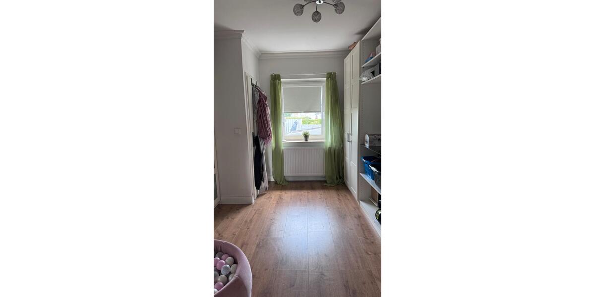 Doppelhaushälfte Kiel Ellerbek - 4 Zimmer, 110 m&sup2;, 330.000&euro; | Angebot:26225819